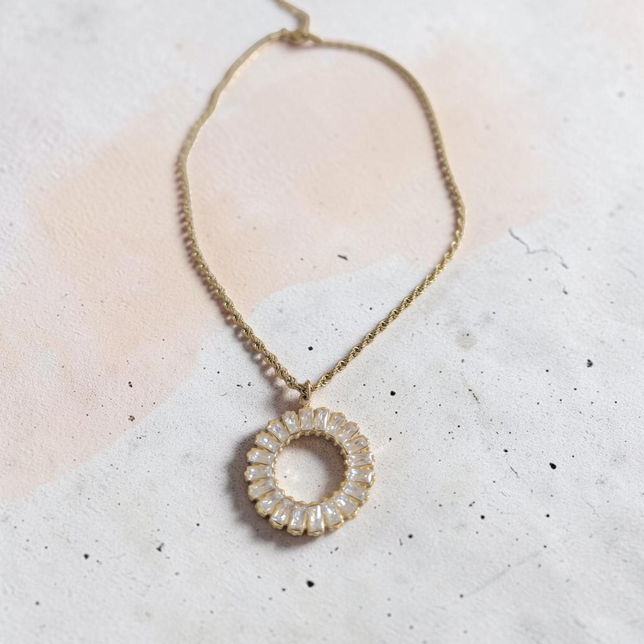 Collier Livia